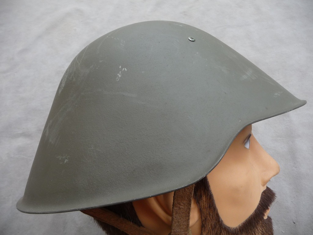 NOWY HEŁM STALOWY STAHLHELM DDR NVA M56 MINT