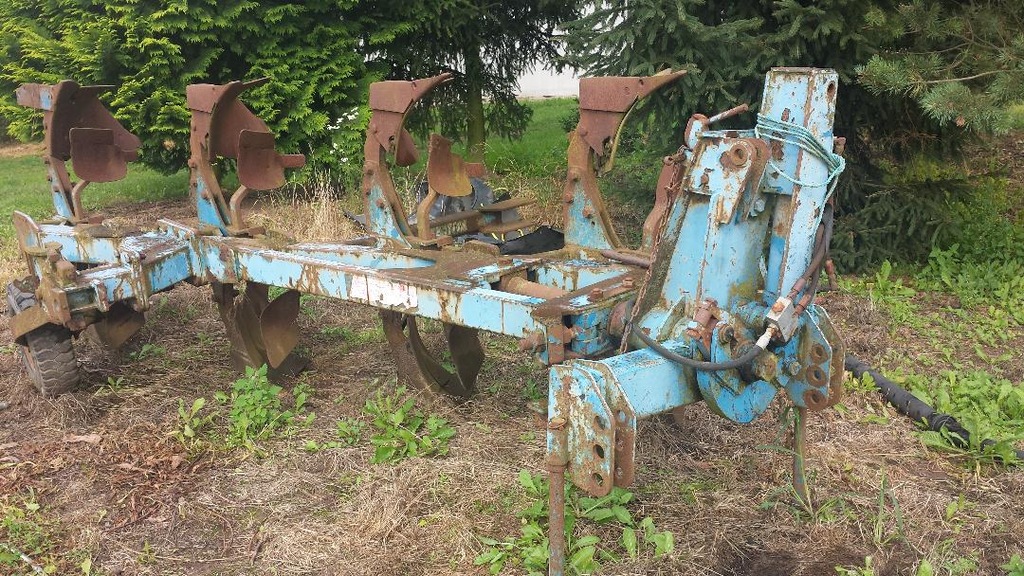 Pług Ransomes 4 skibowy obrotowy