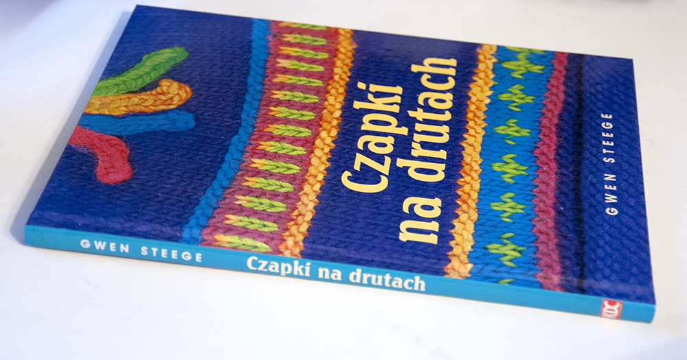 Czapki na drutach Steege Gwen