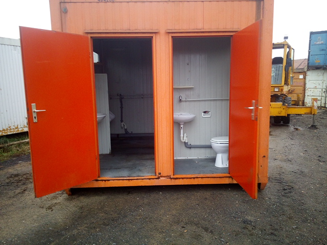 Kontener Sanitarny 3m x 3m Prysznic 2 x WC