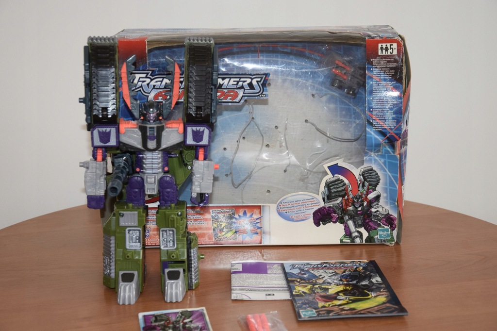 Transformers armada megatron ultra class 2002