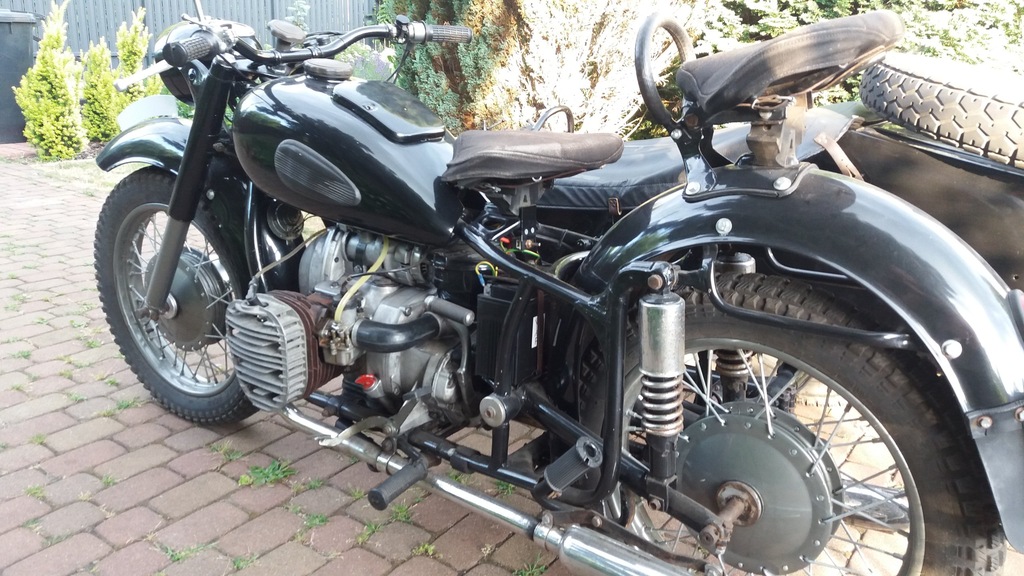 K 750 DNIEPR M72 MOTOCYKL Z WÓZKIEM BOCZNYM KOSZEM 7407268137