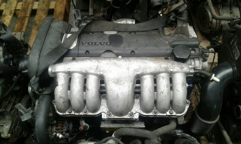Silnik komplet Volvo S80 2.9 R6 B6294S 03r