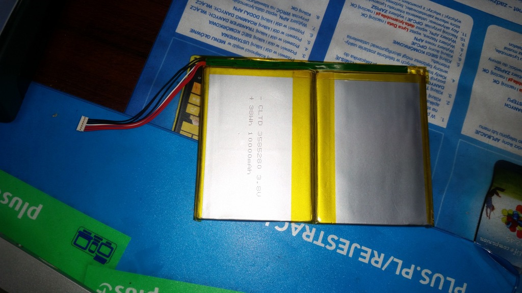 Kiano slimnote 14.2 BATERIA 10000MAH jak nowa 2018