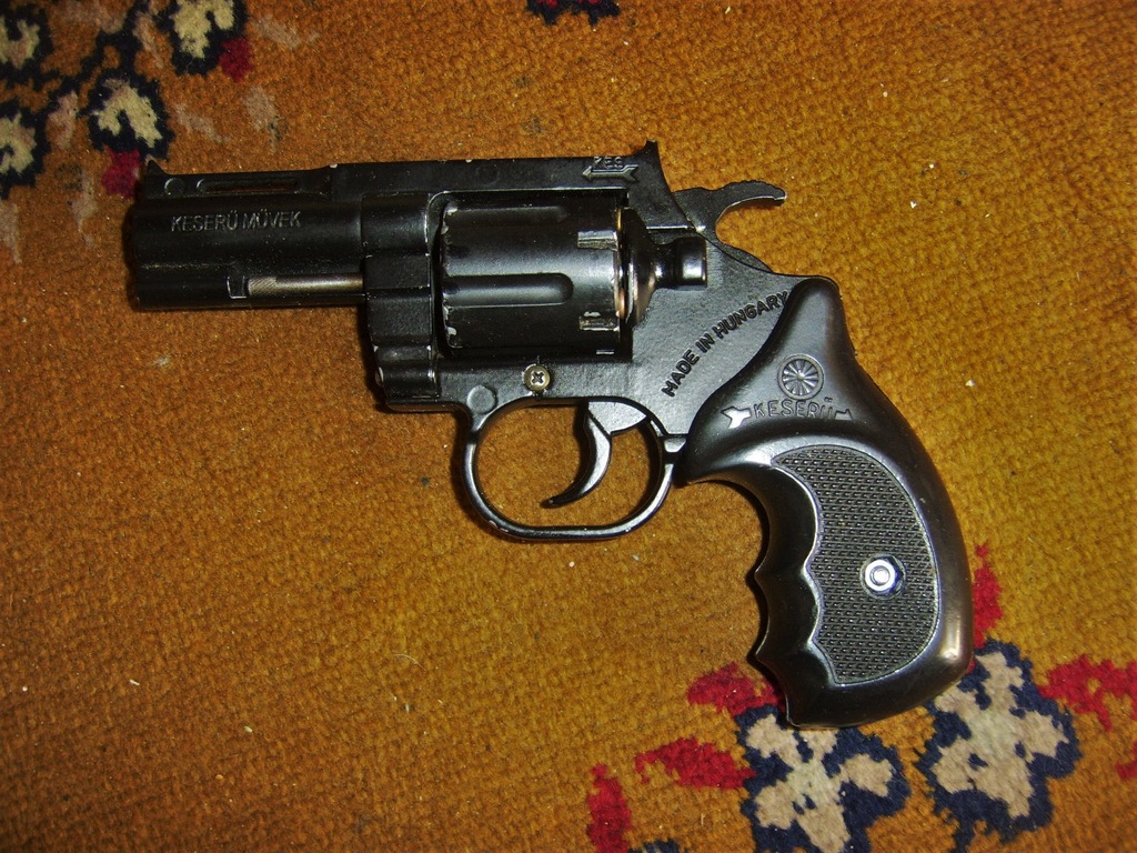 REWOLWER HUKOWY K-10 KESERU MADE IN WĘGRY-WYKOPKI