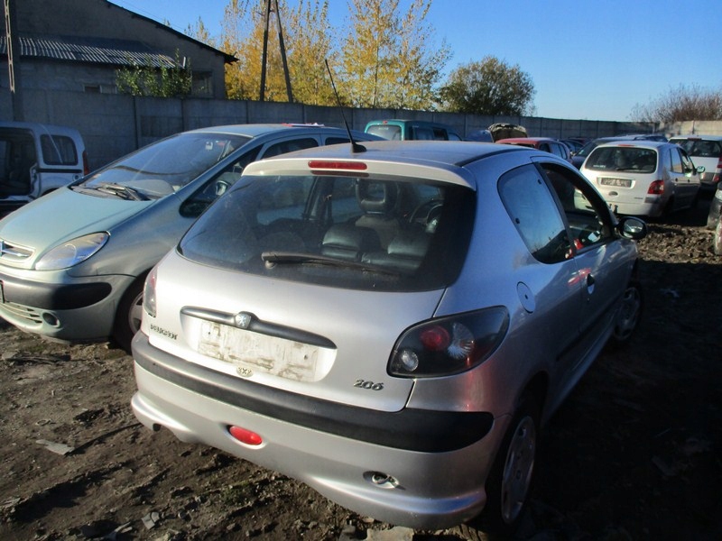 LAMPY TYŁ TYLNE PEUGEOT 206 HB TUNING