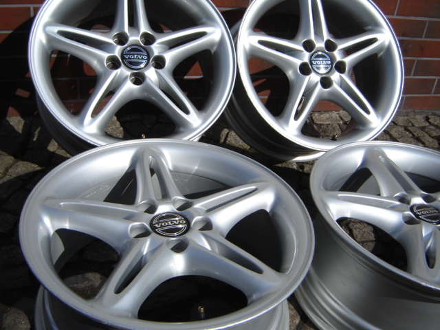 FELGI VOLVO C70 S60 V70-XC S60 17 5X108 ORYGINAŁ