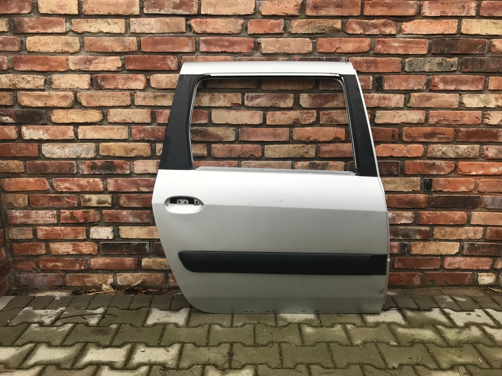 DACIA LOGAN I MCV KOMBI +LISTWA TYLNE PRAWE PŃ