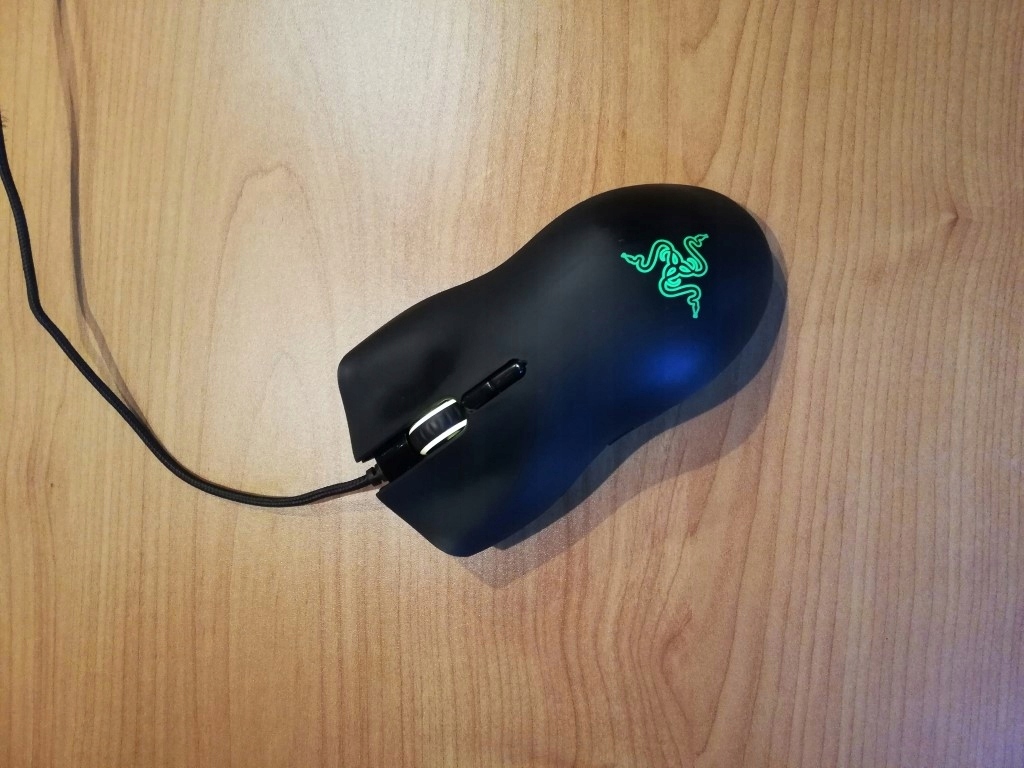 Laserowa mysz dla graczy Razer Lachesis 5600dpi