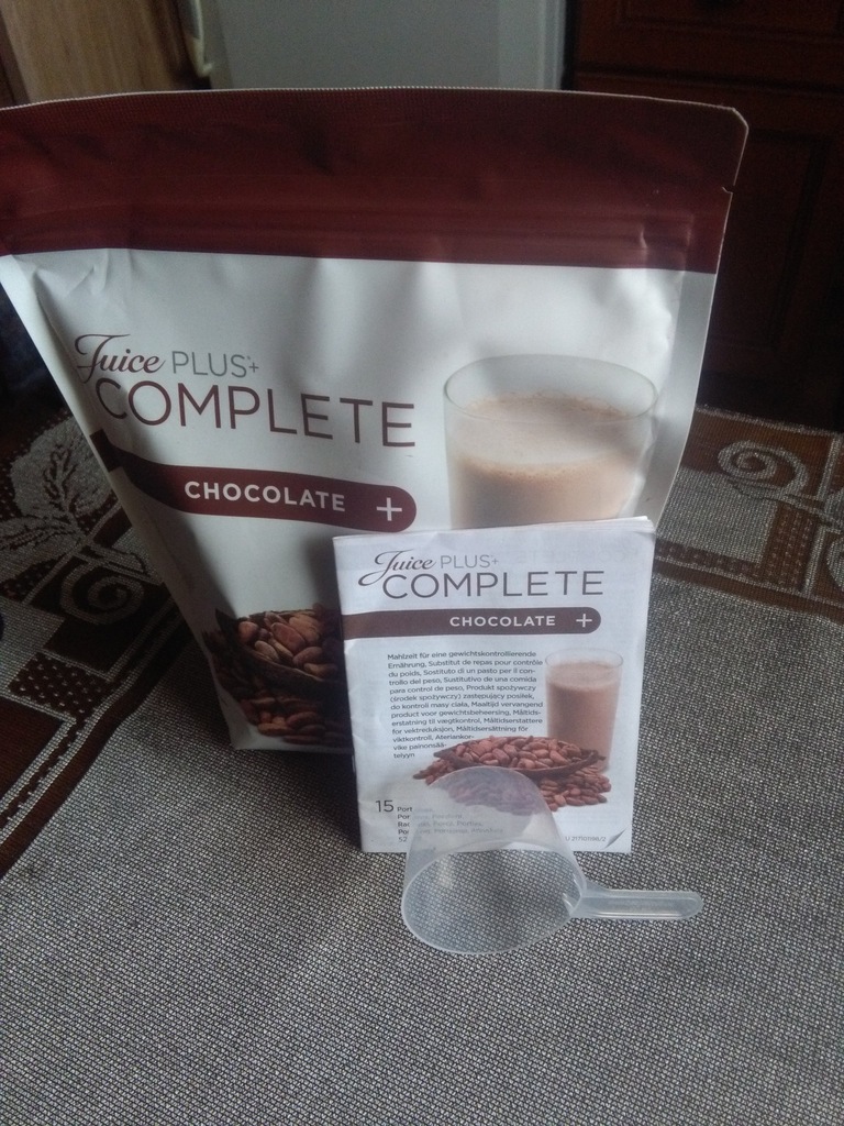 Juice plus + complete chocolate