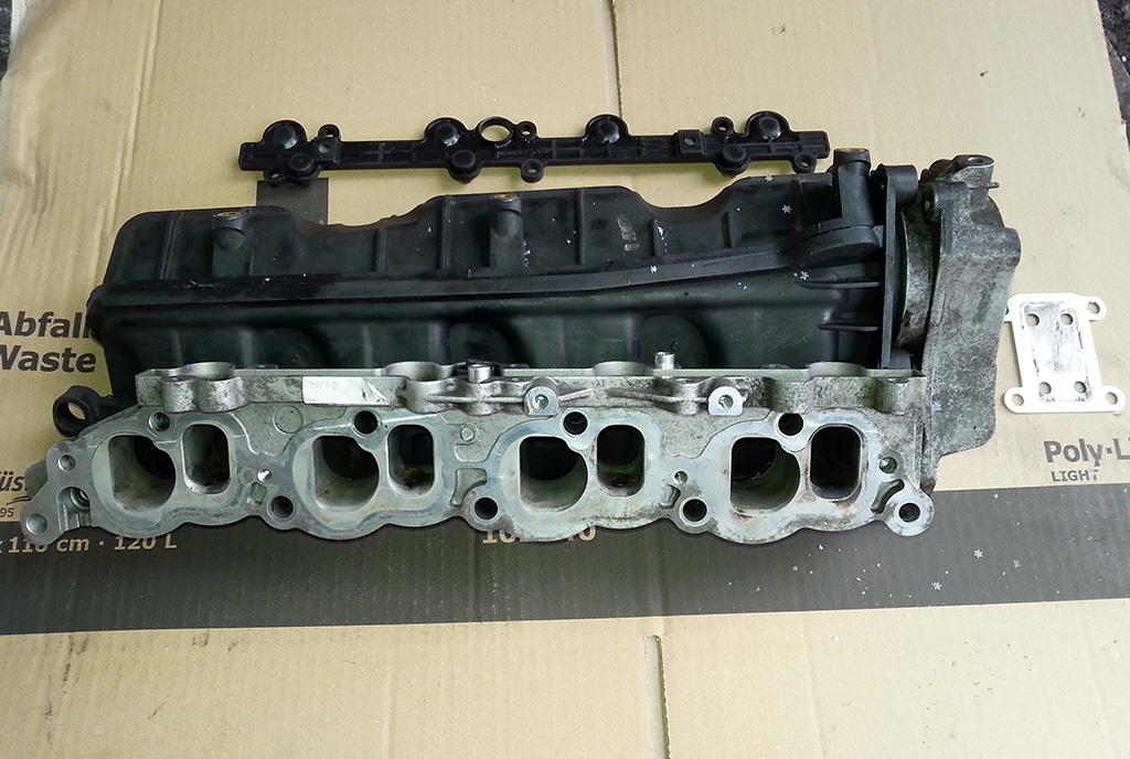 Kolektor Alfa 159 1.9 jtdm 16v Usuniete klapki