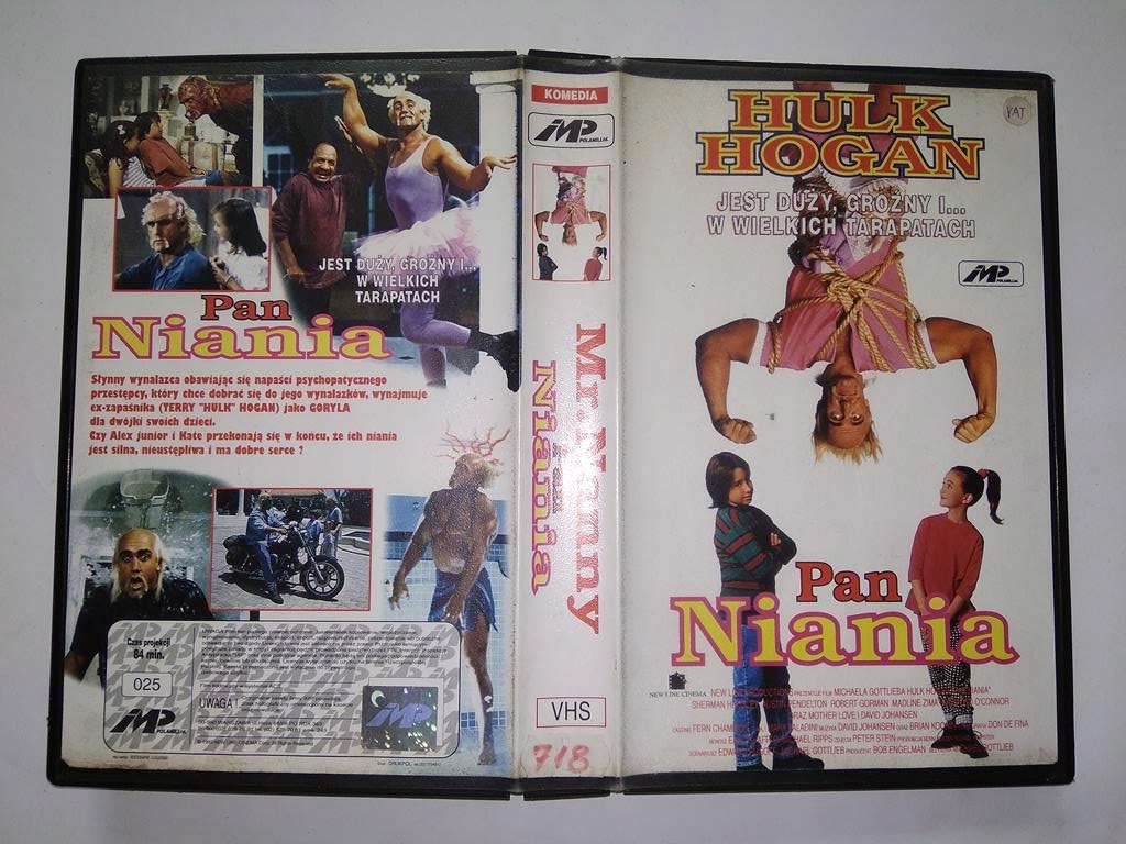 PAN NIANIA Hulk Hogan