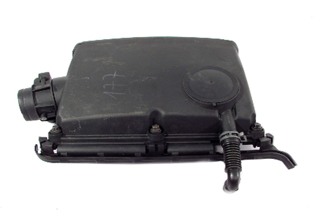 OBUDOWA FILTRA POWIETRZA VW POLO 6N 1997 1.9SDI