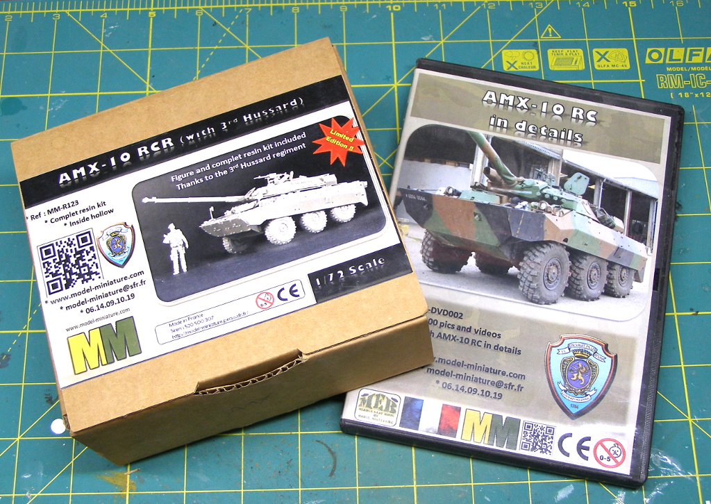 1:72 AMX-10 RCR Model Miniature + DVD