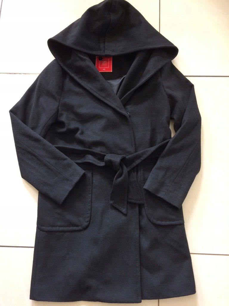 TIFFI czarny klasyczny płaszcz 60% wełna XS 34