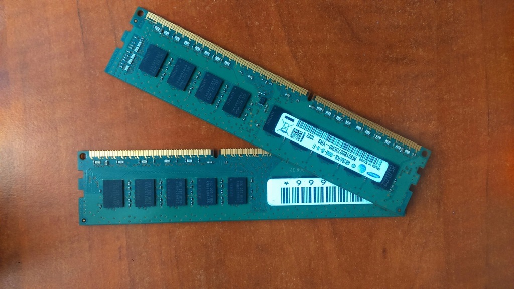 Pamięć RAM 2x4GB DDR3 (Samsung m391b5273ch0-yh9)