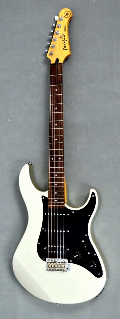 Yamaha Pacifica 112 X Silver Gitara Elektryczna