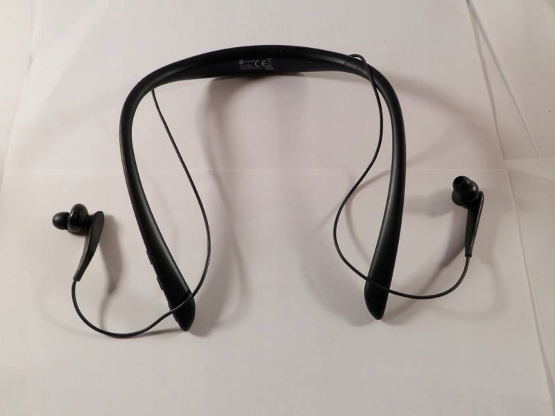 SŁUCHAWKI BLUETOOTH LEVEL U PRO EO-BN920+GUMKI