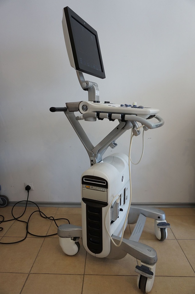 GE Vivid S6 aparat USG kardiologiczny kardio