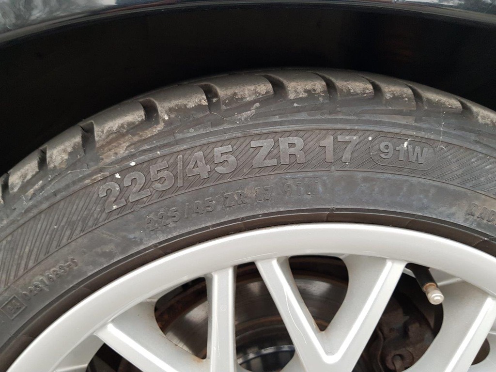bmw BBS RX204 225/45 R17 ナイキ　⑤ BBS RX204 17×8J(+38)120-5H シルバー BRIDGESTONE