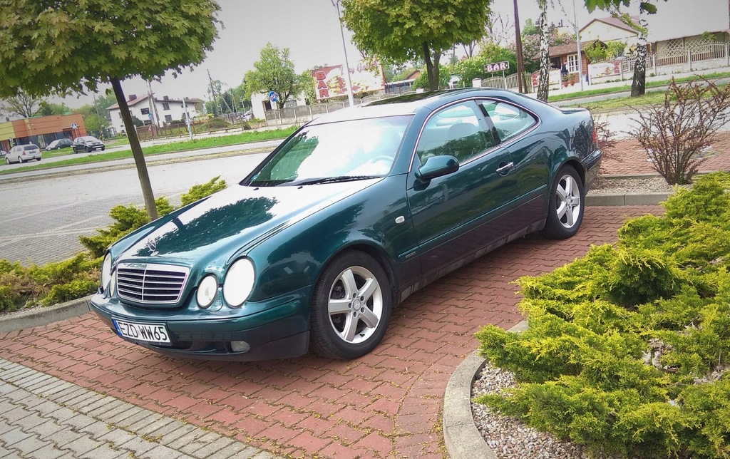 Mercedes-Benz CLK 200 + LPG W208