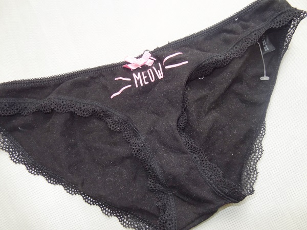 02S14 no secret MAJTKI FIGI r M/L napis MEOW