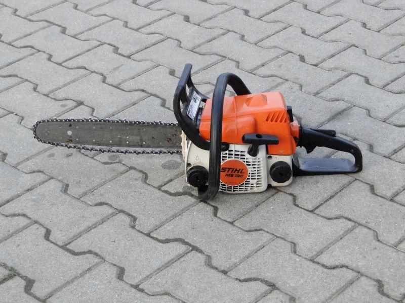 Piła spalinowa pilarka STIHL MS 180 Germany