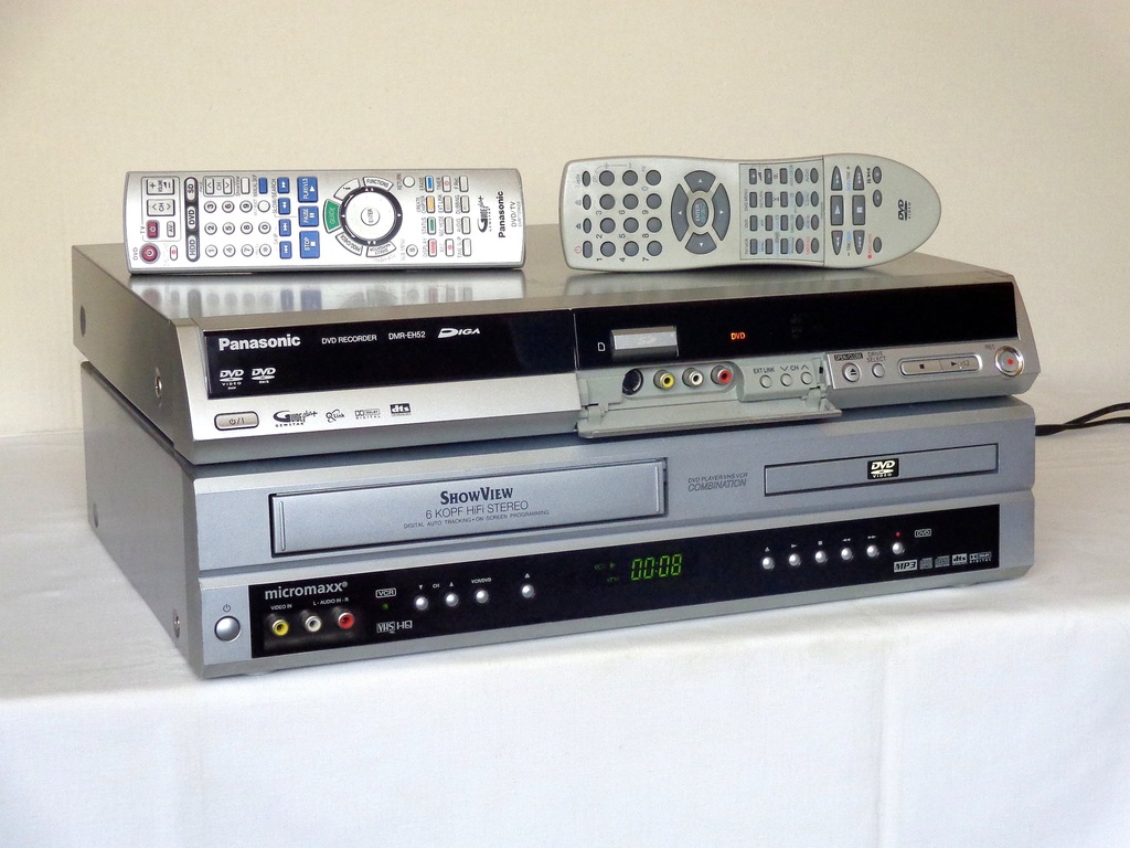 PANASONIC NAGR. DVDHDD +VCR Przegraj VHS na DVD 7339230109 oficjalne archiwum Allegro