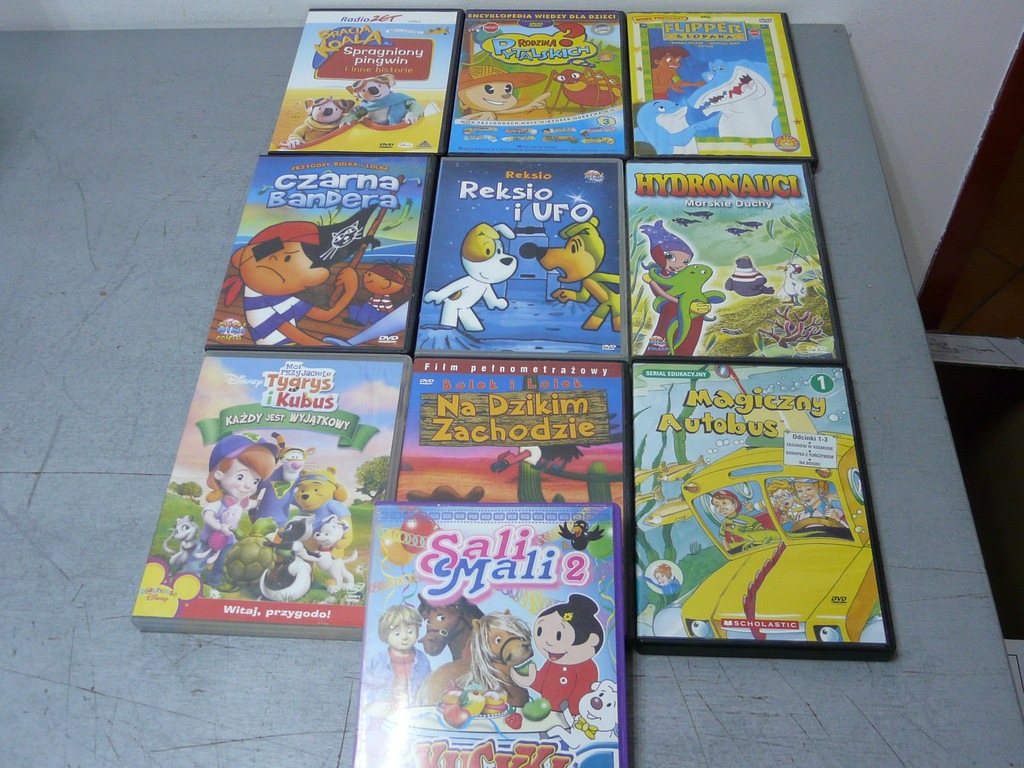 Filmy DVD dla dzieci   10 sztuk