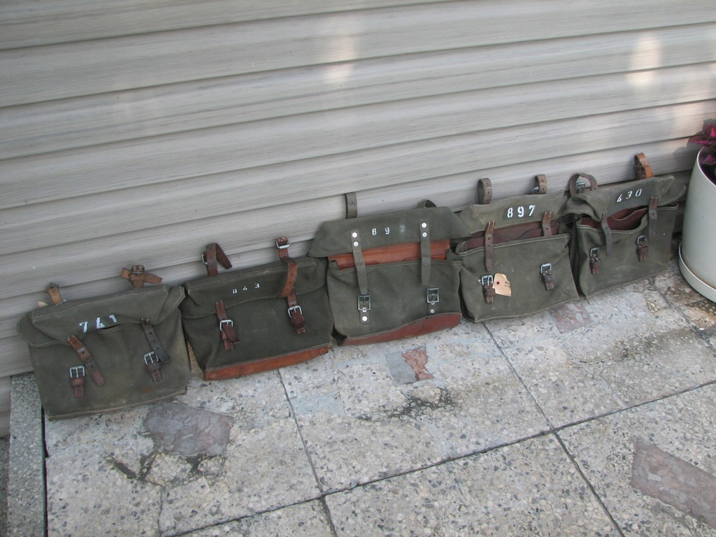 torba wojskowa skurzana brezent rowerowa torebka