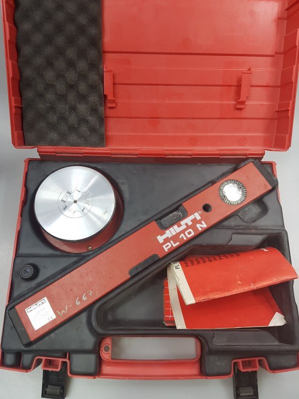 POZIOMICA LASEROWA HILTI PL10N