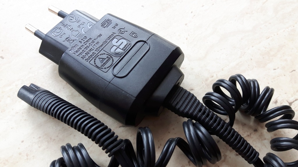 BRAUN 5 210 ZASILACZ LADOWARKA  GOLARKA DEPIL. 12V