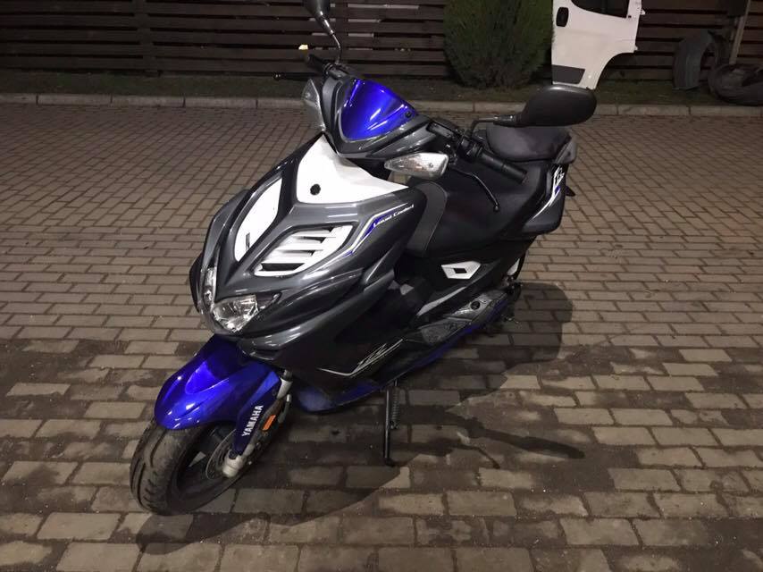 YAMAHA AEROX 2015