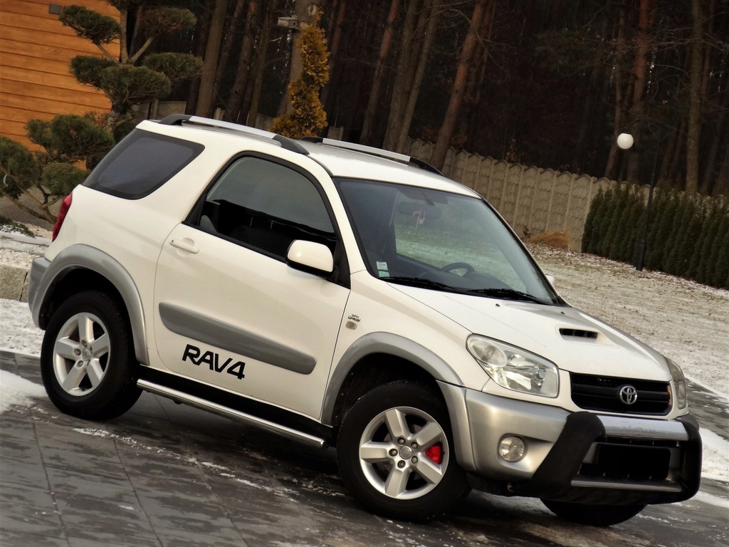 TOYOTA RAV 4 2.0D4D3 drzwiowaLIFT4x4Orurowana