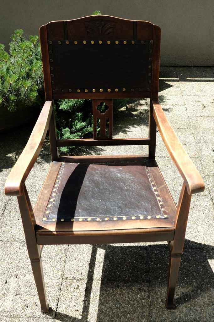 krzesło fotel rzeźbiony piękny secesja