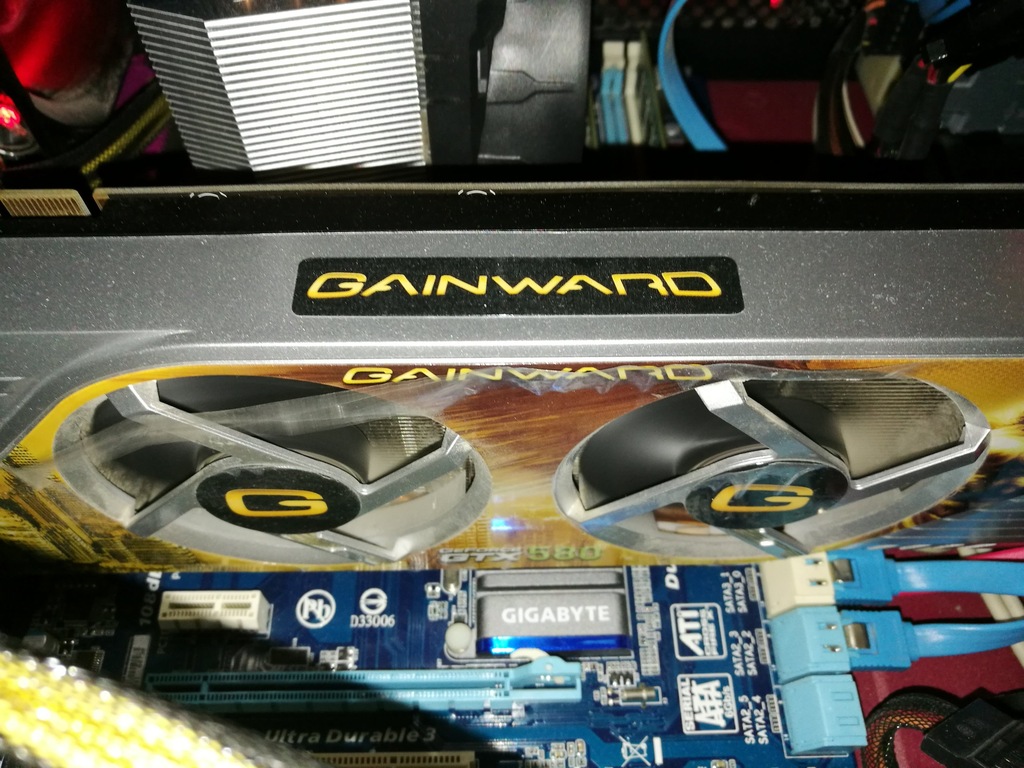 GTX 580 GainWard 1,5 GB