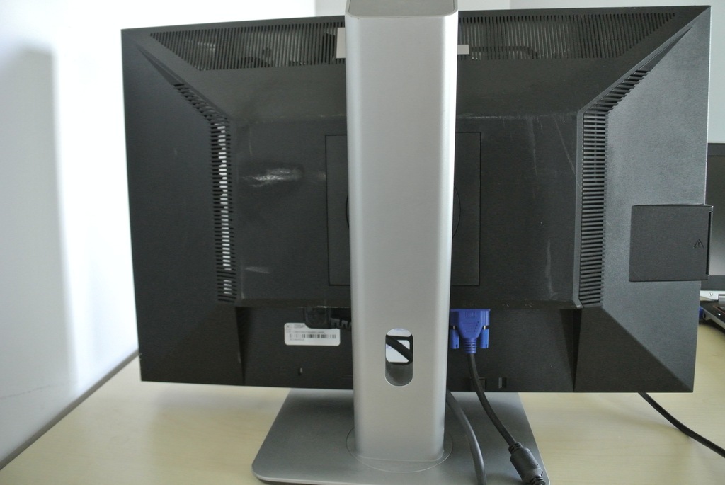 Dell 2209 waf не включается