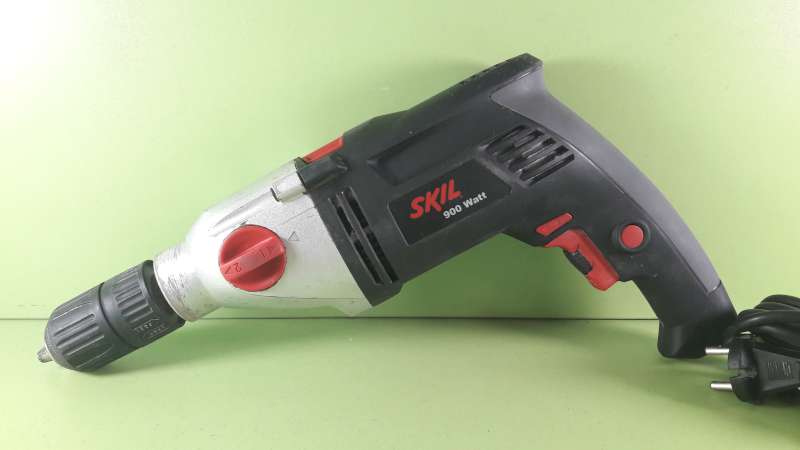 WIERTARKA UDAROWA SKIL 1024 900W
