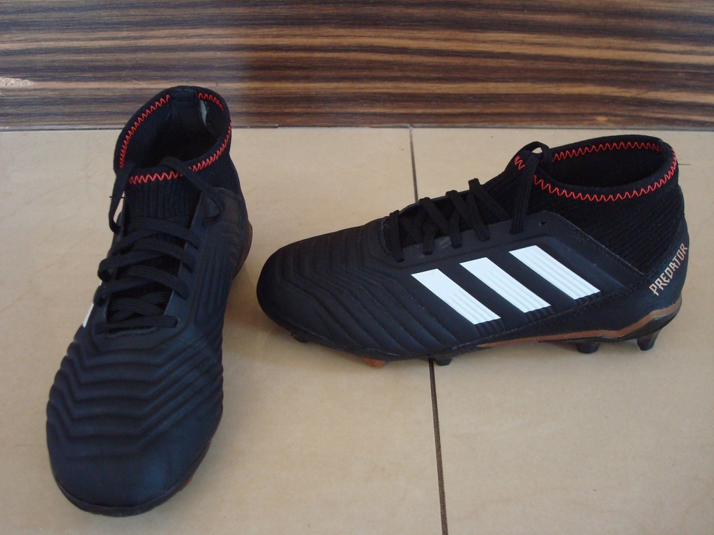 Adidas predator outlet 18.3 34