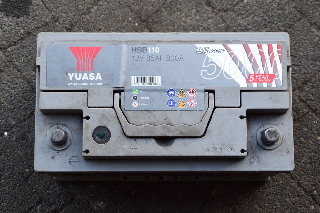 AKUMULATOR YUASA HSB 110 12V 85Ah 800A