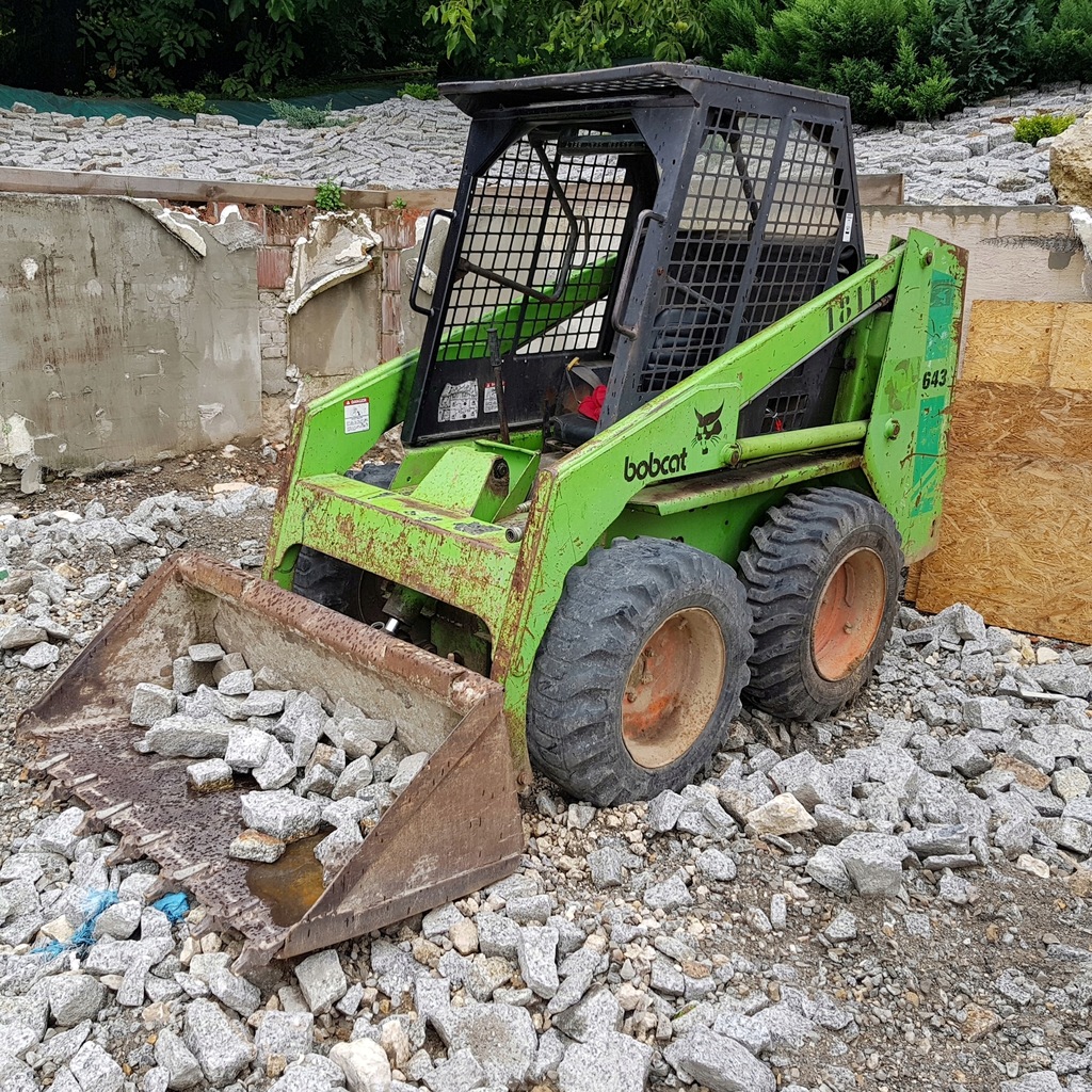 Miniładowarka Bobcat 643