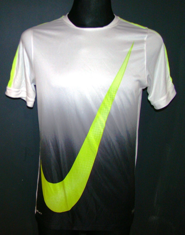 KOSZULKA NIKE GRAPHIC FLASH III 645273 RONALDO AIR