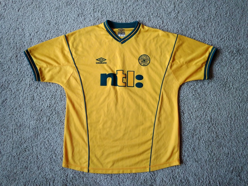 T-shirt Umbro Celtic Glasgow, r. L, 2000 / 2001 !