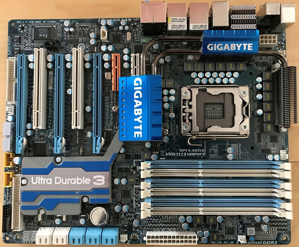 Gigabyte GA-EX58-UD5 rev. 1.0 - 7595030585 - oficjalne archiwum