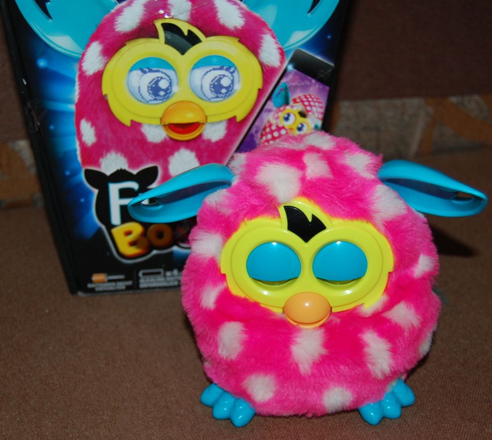 Ferbie Furby Boom różowe kropki 
