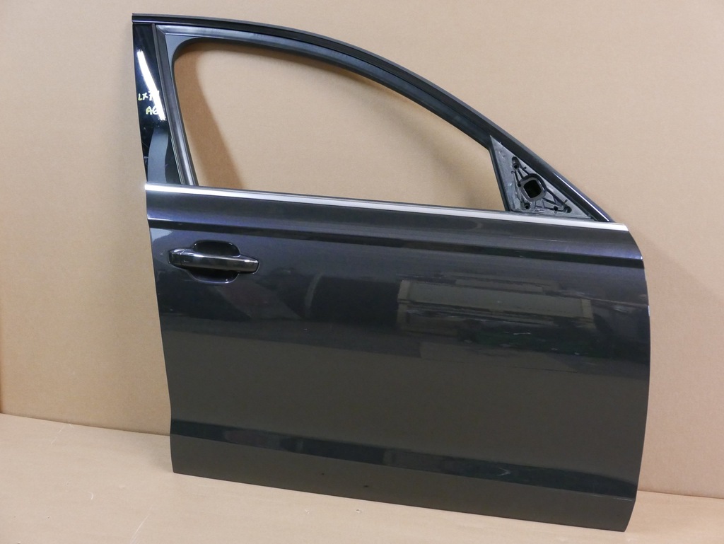 AUDI A6 C7 DRZWI PRAWE PRZÓD LX7U