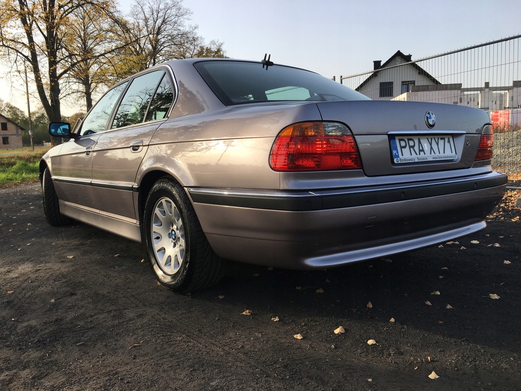 Bmw 735il 1999 года