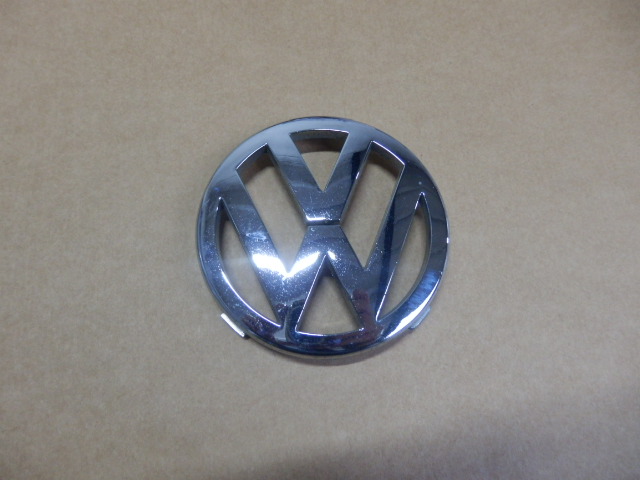 Volkswagen FOX VW znaczek logo emblemat zderzak
