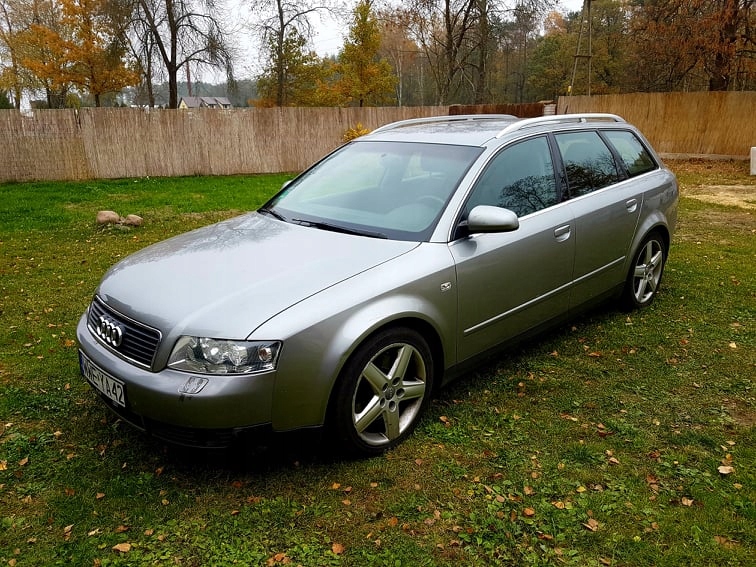 AUDI A4 B6 3.0 V6 Najbogatsza wersja wyposażenia