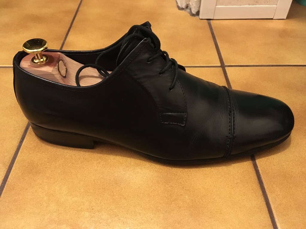 Eleganckie skórzane czarne buty KAZAR R 40-41